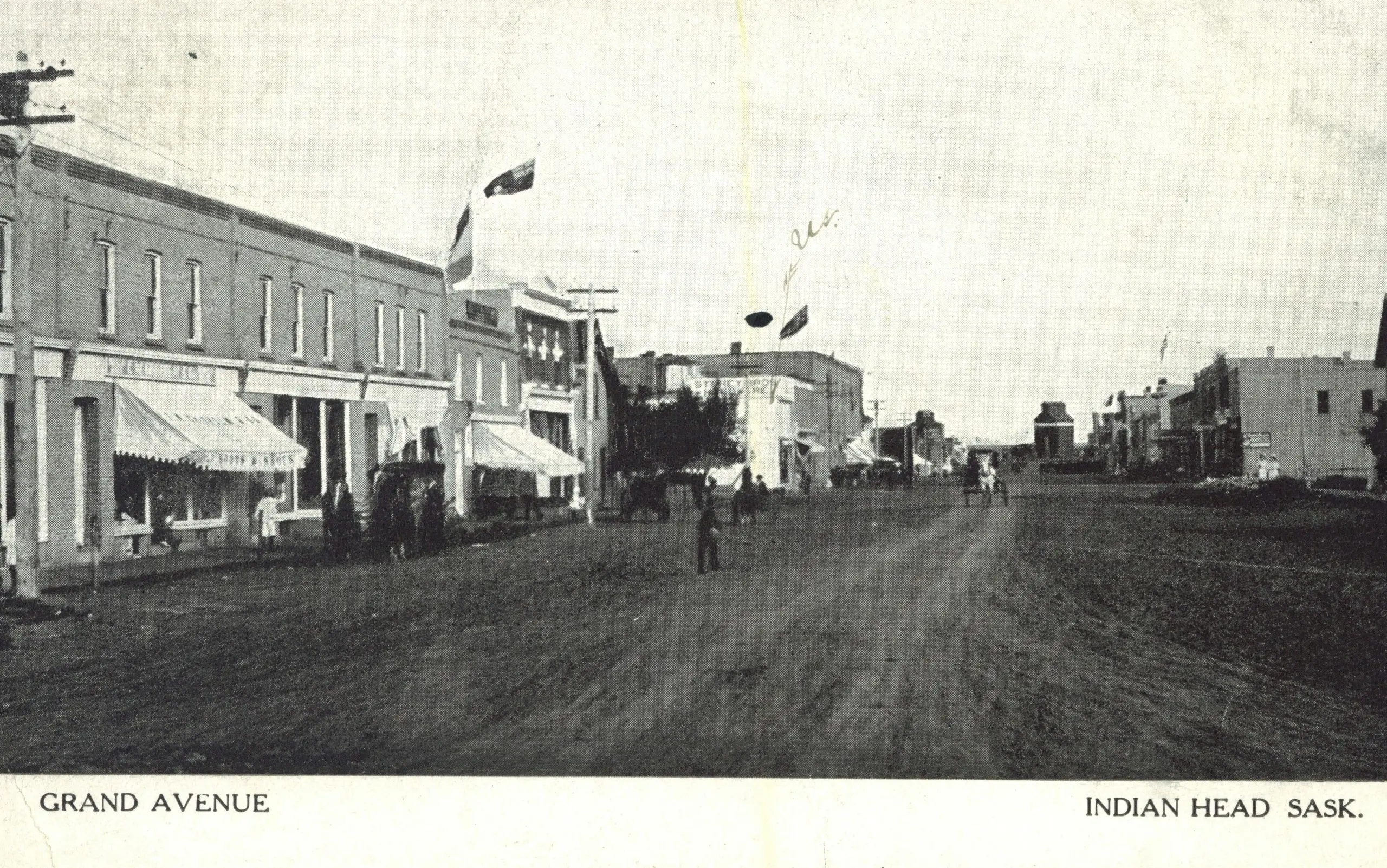 Grand Avenue, Indian Head